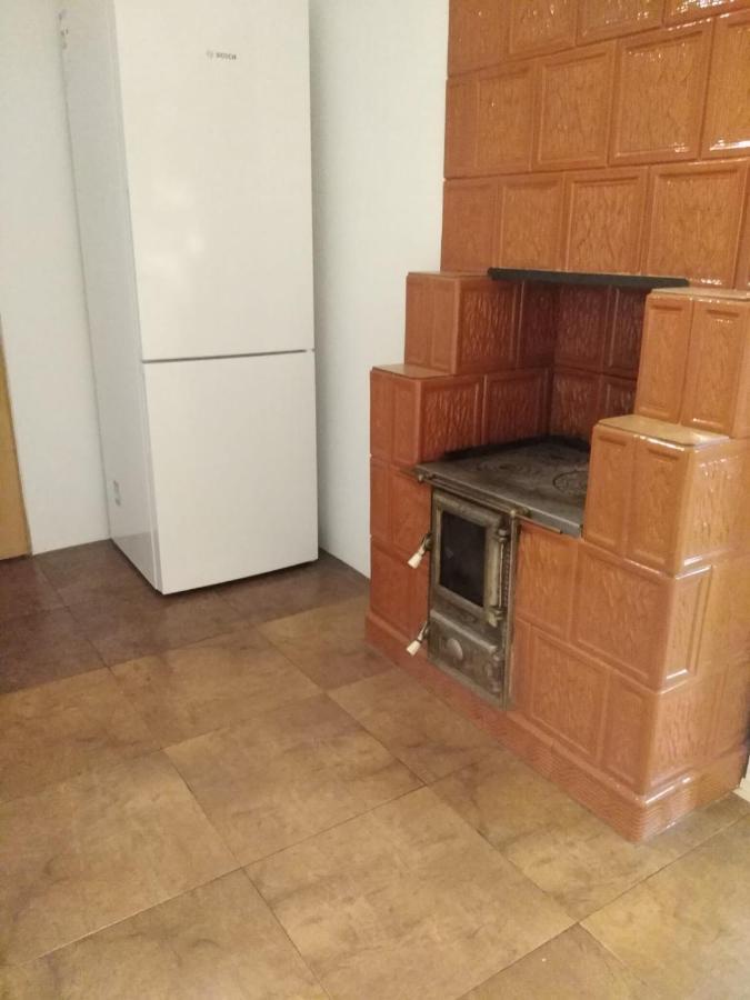 Casa Mamei Suceava Exteriör bild